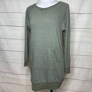 Splendid green knit tunic length top size XS
